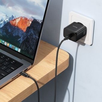 Сетевое зарядное устройство Hoco N83 (PD40W)  цвет: черный