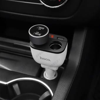 Автомобильное ЗУ Hoco Z28  (2USB: 3.5A, дисплей, 2 прикуривателя)