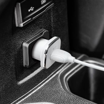 Автомобильное ЗУ BOROFONE BZ12A (1USB: QC3.0) цвет: белый